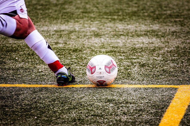 也在默默地 也在默默地